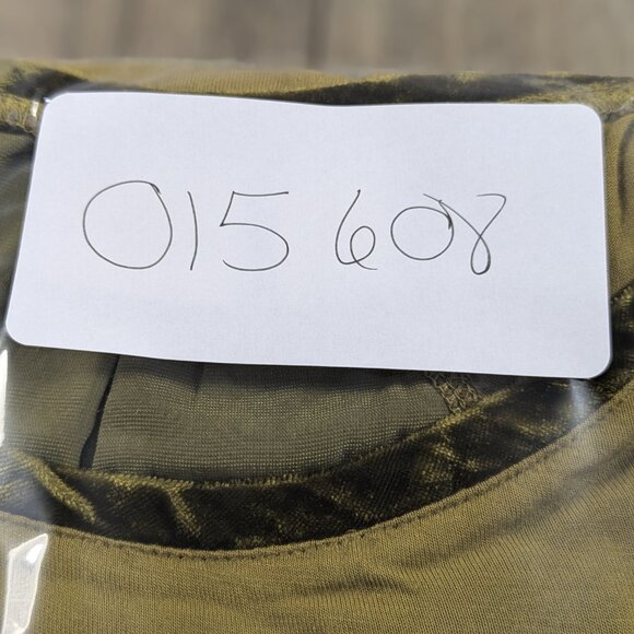 Chicos Top Womens Large Green Velvet Contrast Long Sleeve Casual Lightweight - Picture 10 of 10